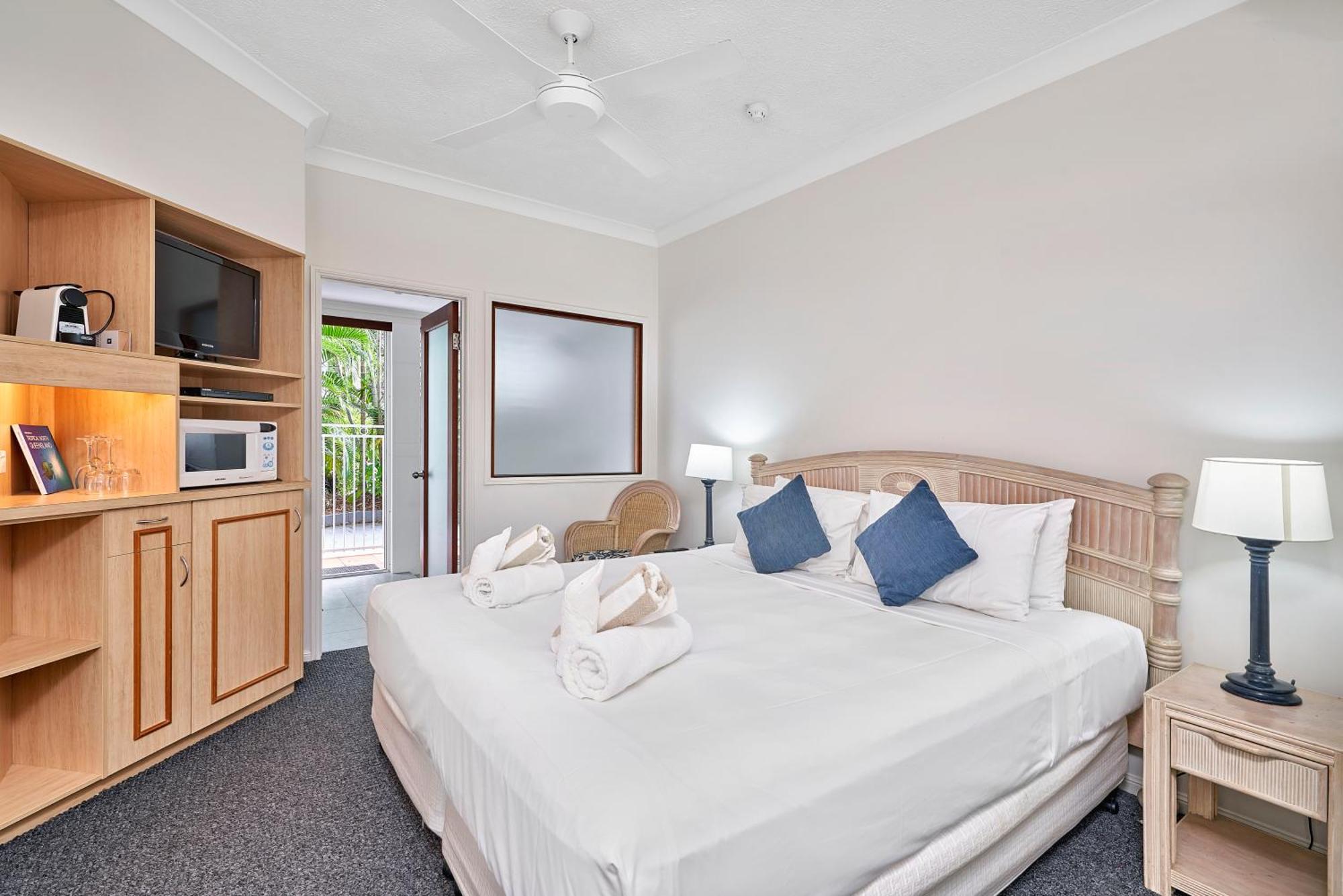 Alassio Apartments With Direct Pool Access Παλμ Κόουβ Δωμάτιο φωτογραφία